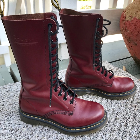 Dr. Martens Shoes - 14 eye CHERRY RED Dr. Martens!